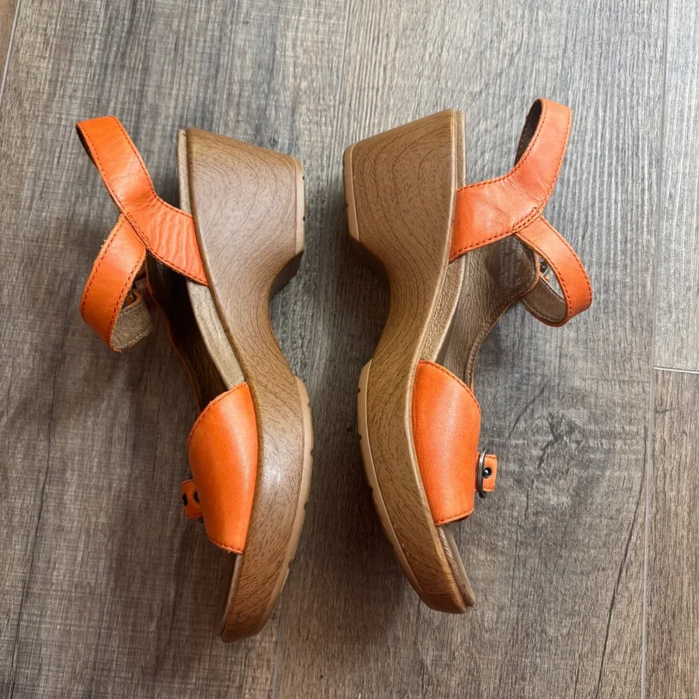 Dansko Orange Leather Wedge Sandals Slingback Buckle Platform Heels Womens 38